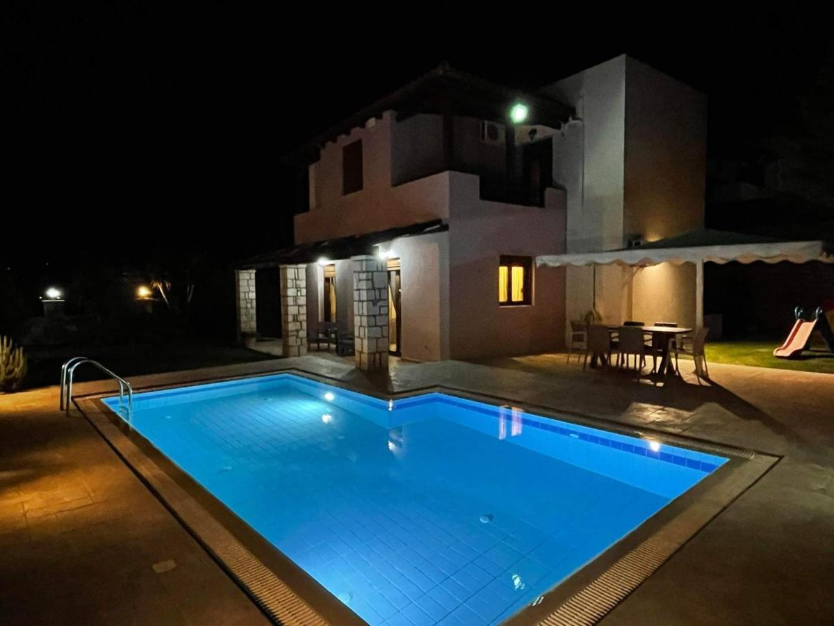 Villa Steki Roumeli Bagian luar foto