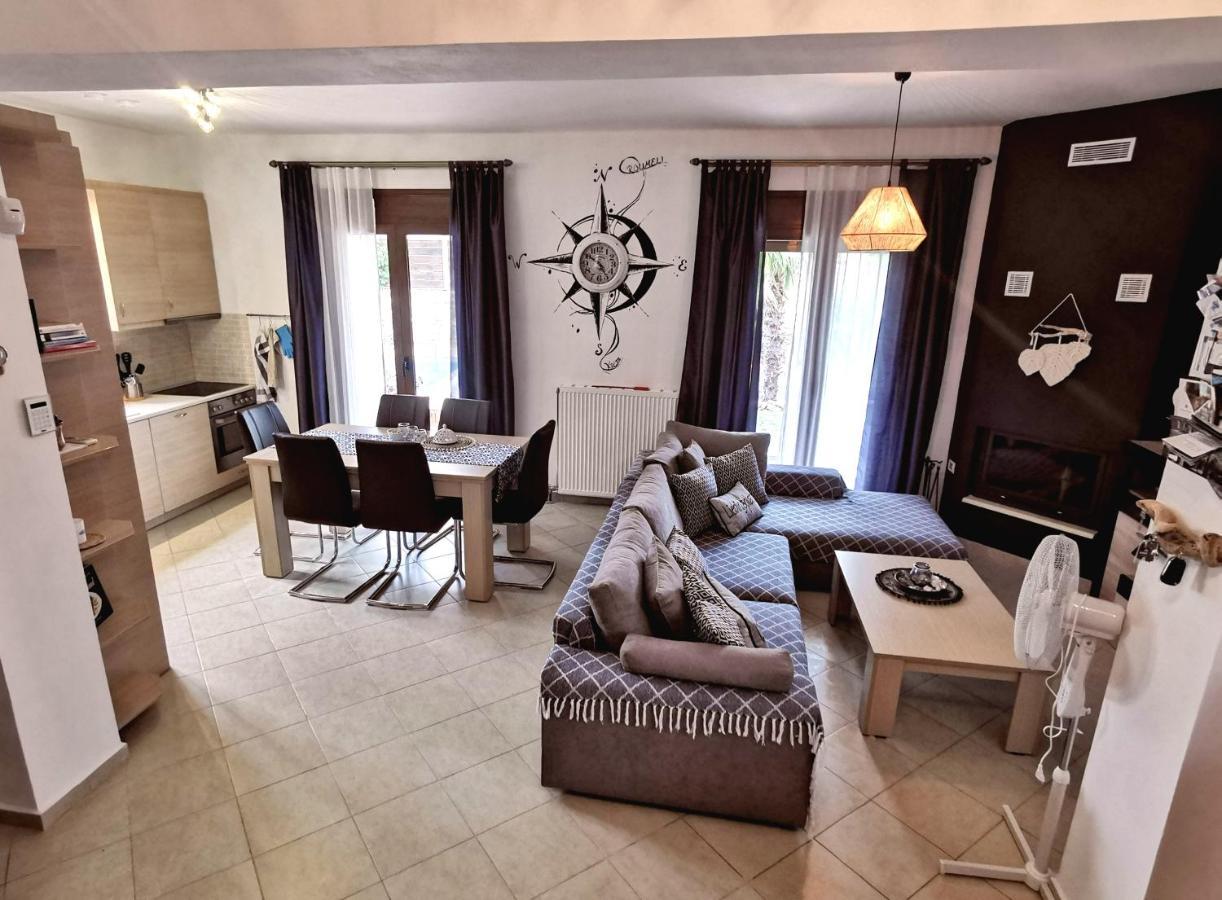 Villa Steki Roumeli Bagian luar foto