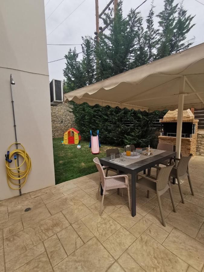Villa Steki Roumeli Bagian luar foto